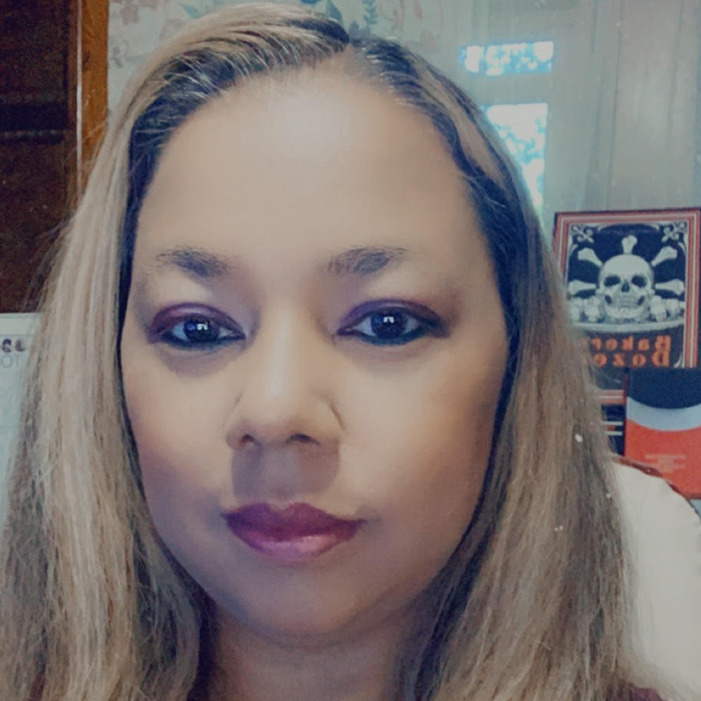 Candace Nola